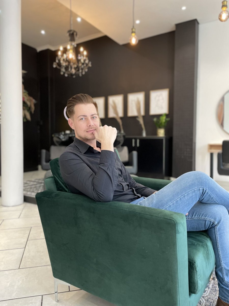 jayceewiese's tweet photo. Entrepreneurship is living your life for a few years, like most people won't, to live the rest of your life like most people can't.

#entrepreneur #entrepreneurship #entrepreneurlife #salon #hairstylist #hustle #hustlehard #hardworkpaysoff #stylist #capetownsalon https://t.co/YJbljuPgsA