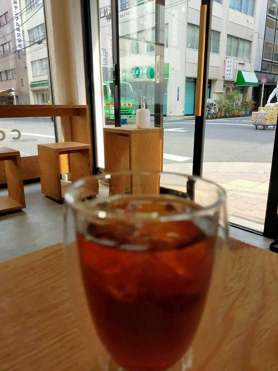kTWOYUGlhgx9isy's tweet photo. #SHITEN
#コーヒー
週イチは欠かさず飲みに行きたい☕
昨日はスッキリ…サッパリした味わいの豆☕
ウン🙂
美味しかった😋
でもね…どこにピントが📸👀💦
下手っぴーな。ちばパル… https://t.co/fbUR9wmWtd