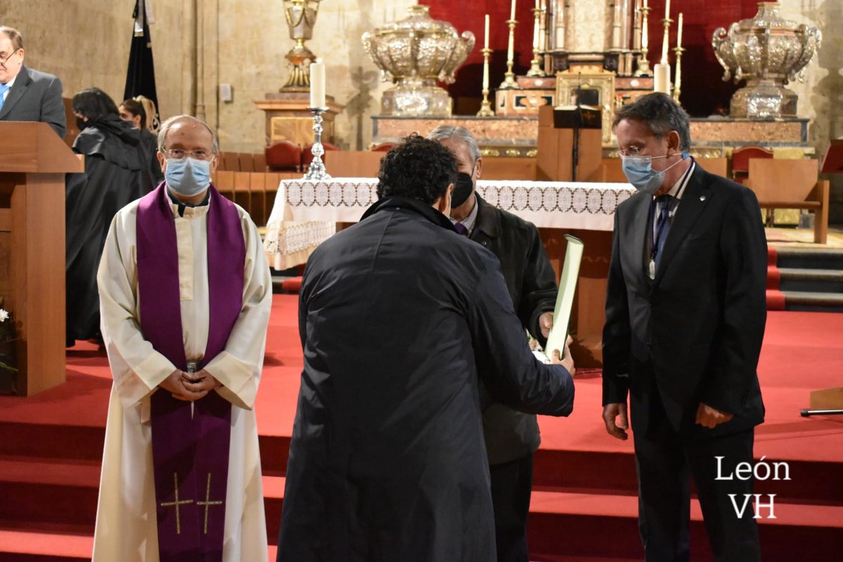 Hdd.Ntra.SraSoledadSalamanca tweet media