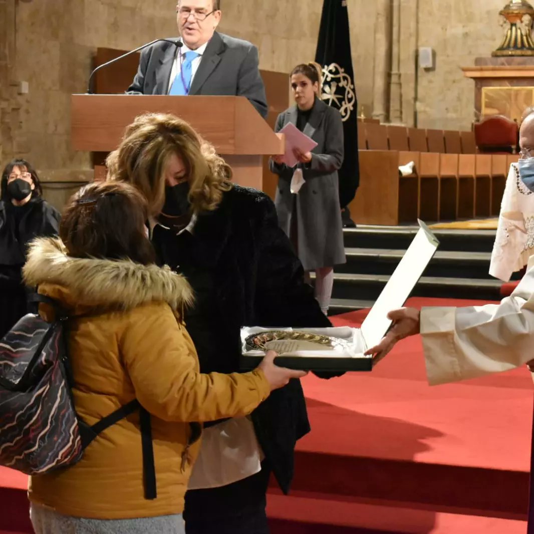 Hdd.Ntra.SraSoledadSalamanca tweet media