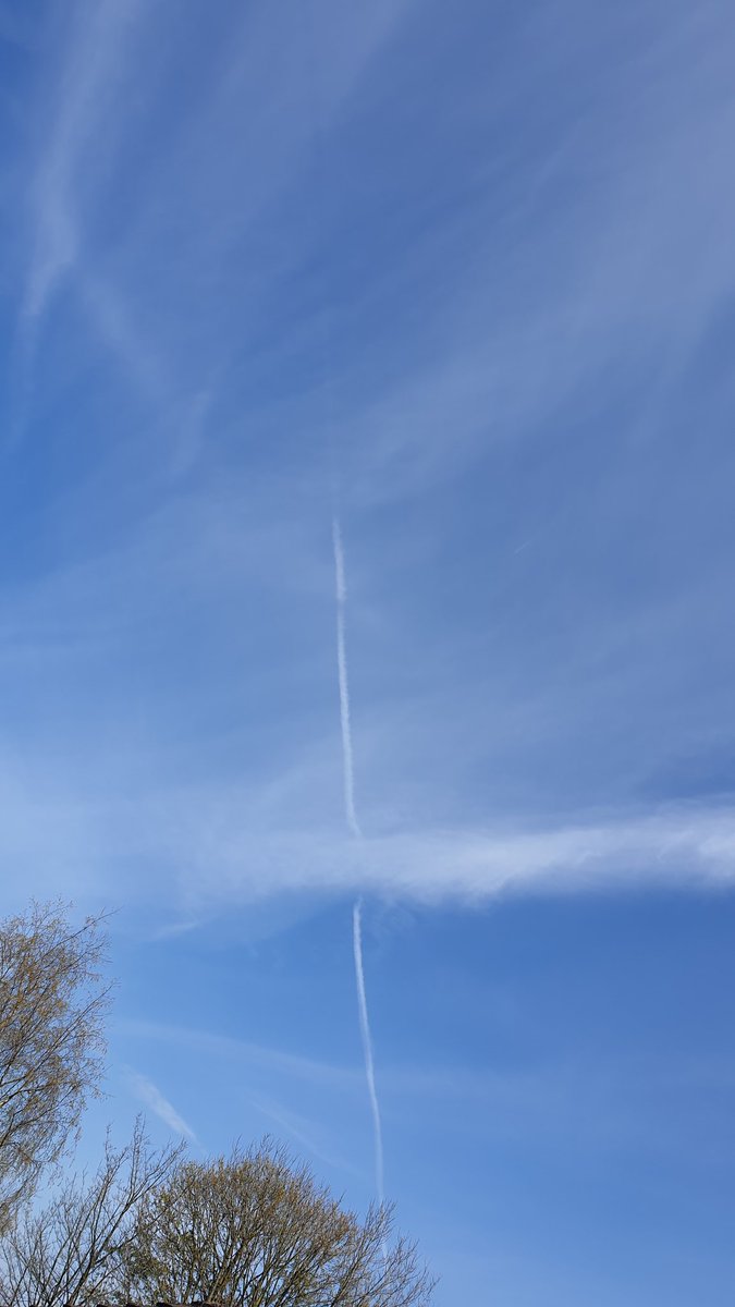 ANGRYNIC tweet media