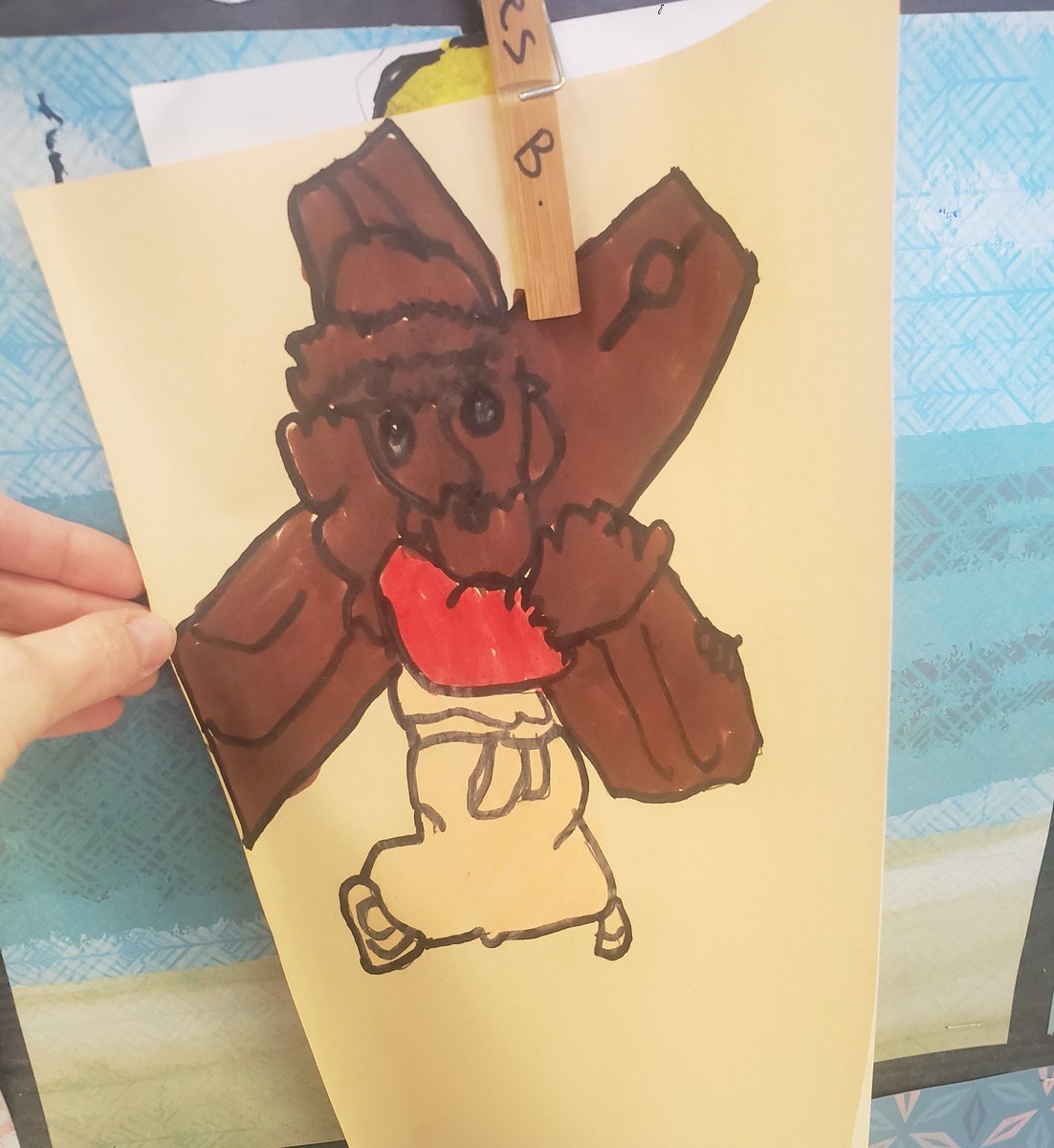 MrsShaw1234's tweet photo. Check out these amazing drawings of Jesus carrying the cross.  @QHMilton https://t.co/oJTvVbNeHs