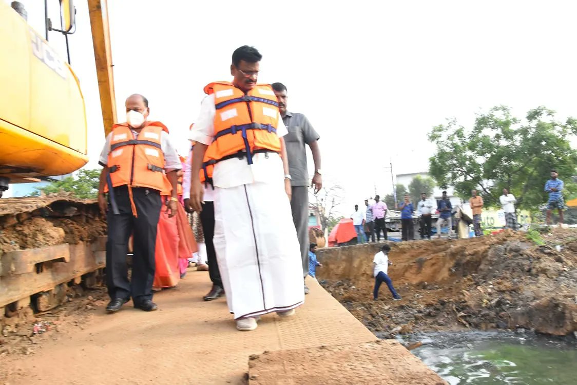 S M Nasar tweet media