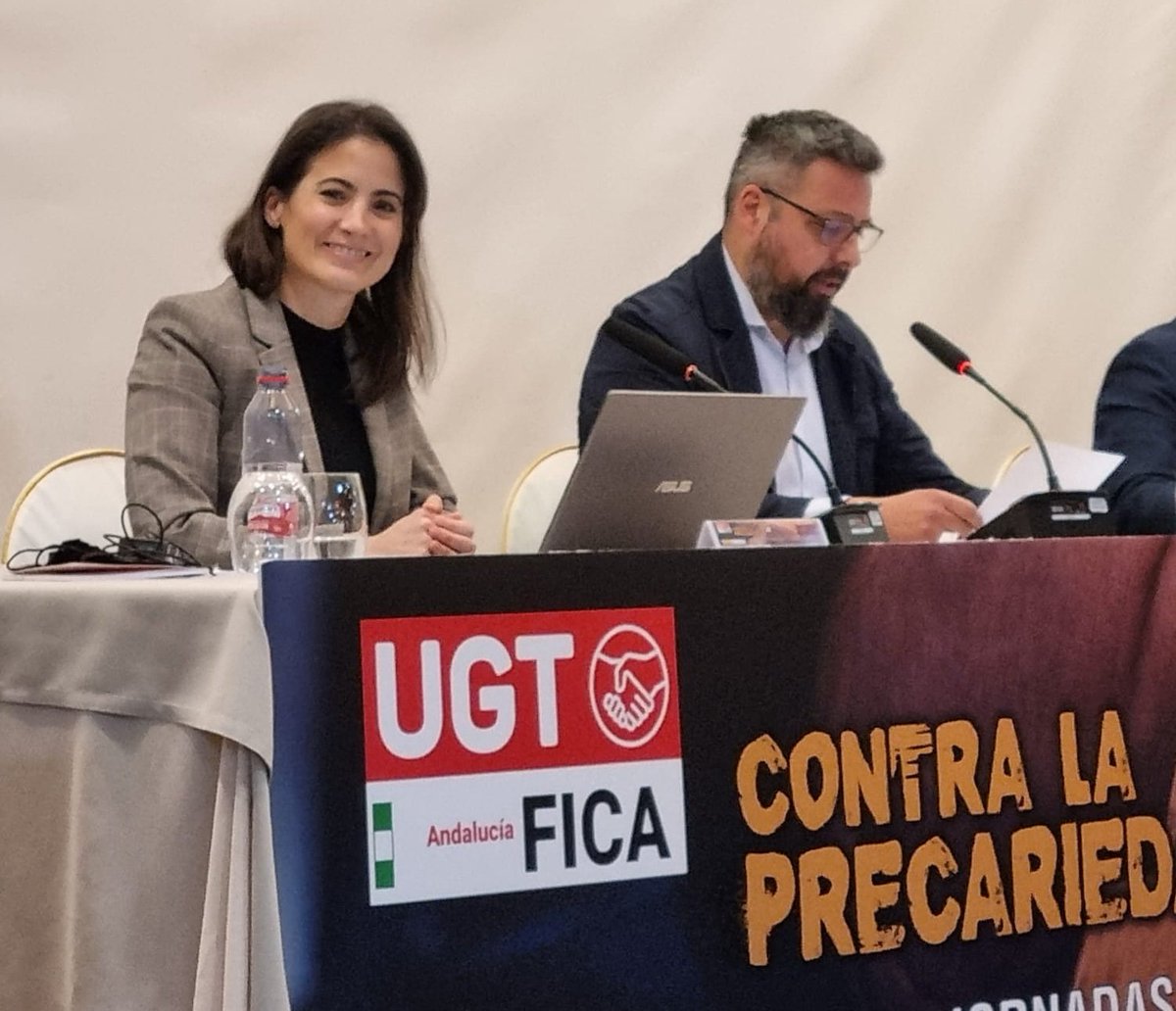 fica_andalucia's tweet photo. Jornadas @fica_andalucia #negociacioncolectiva y #dialogosocial DIGITALIZACION, EL RETO DE HUMANIZAR LOS ALGORITMOS.  excepcional ponencia de Paula Torres https://t.co/x4ljaOzIbh