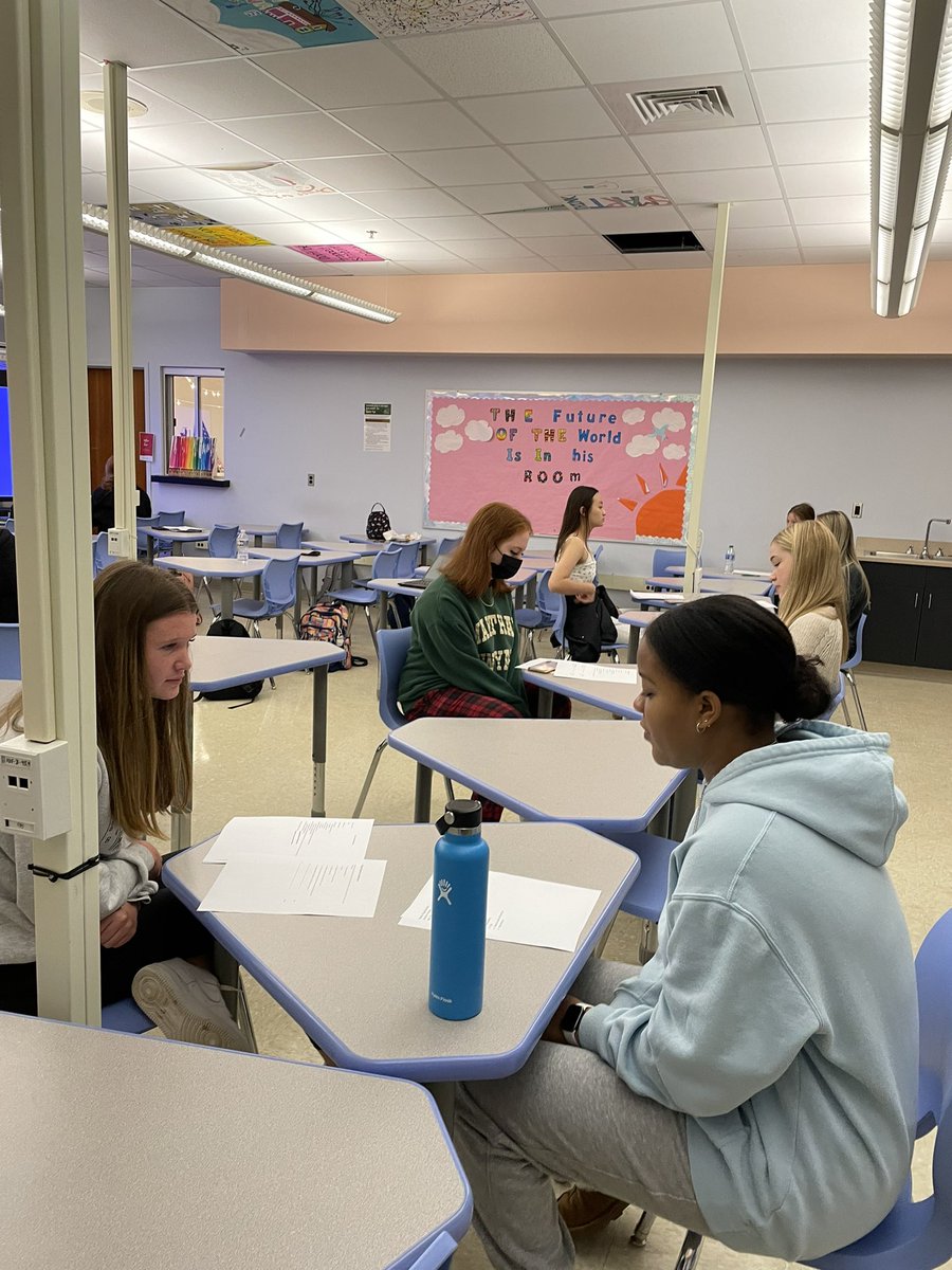 TamiSaren's tweet photo. #MiltonTAP students practicing parent teacher conferences with classmates!

#MiltonTAP 
@MiltonHighSch 
@DustinDavisCTE 
@FCSCTAE 
@JonesBC_MHS @richspierto https://t.co/jfjiLQCi6K