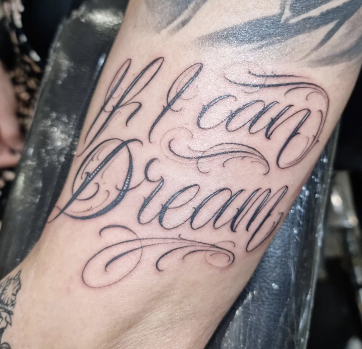 West London Ink tweet media