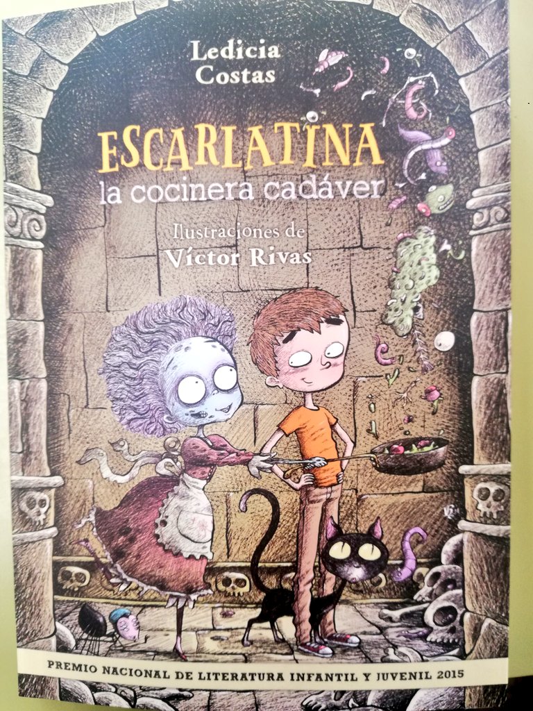 Este curso y todos, en <a href="/CEIPLaVina/">CEIP La Viña</a>, todos leemos.
Celebraremos la semana del libro y hablaremos desde el cole con <a href="/LediciaCostas/">Ledicia Costas</a>, premio nacional de literatura infantil y juvenil. 
Nuestro centro ya ha hecho un gran pedido de este libro. 
¡Qué ganas de recibirlo!
#DíadelLibro2022