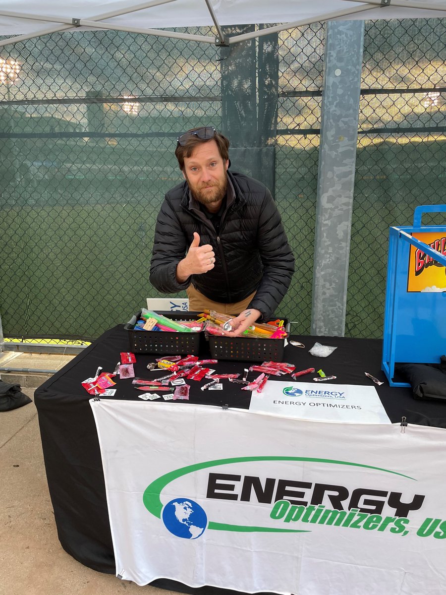 EoptimizeUSA's tweet photo. Great time last night for @DragonsBaseball MVP event honoring 4th/5th grade students recognized by teachers. Candy, temp tattoos & games for each student! #MVPprogram #greatkids https://t.co/ePMAOsC3TF