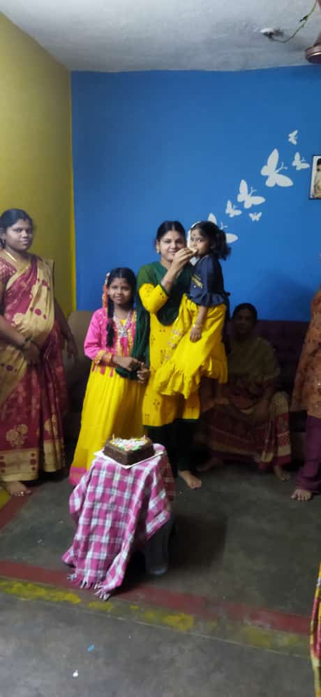 GEETHAsg5's tweet photo. Today my princess birthday celebrate❤💋🎂🍰💐 https://t.co/PPJh5KFVCG