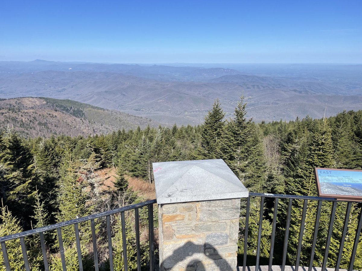 HoltaVision's tweet photo. On top of the world… https://t.co/1A1S4GrXyf