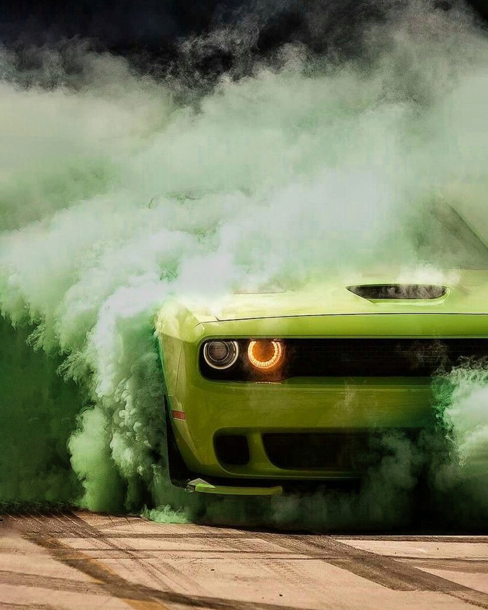 Smoke Show. 💨 #DodgeChallenger