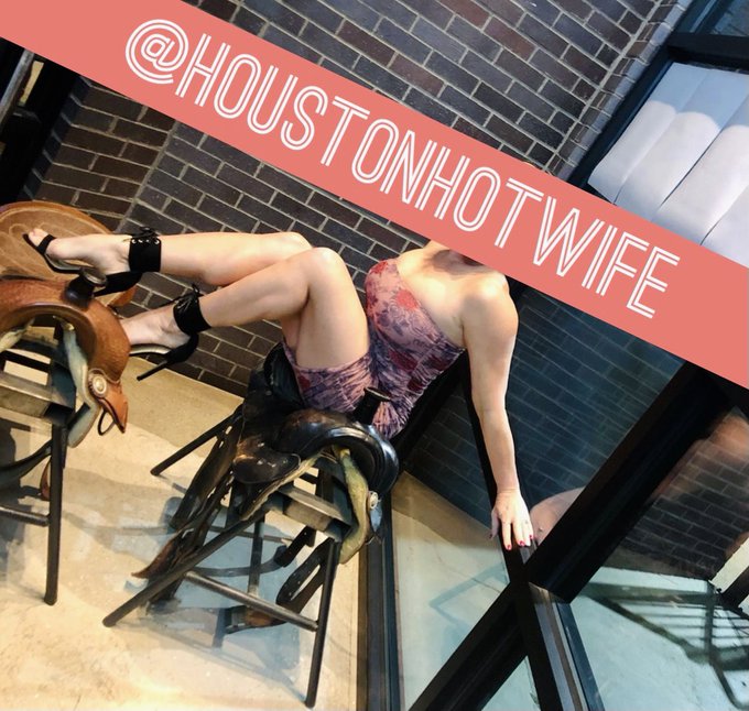 Married &amp; Available 💍🔥 @fithotmoms 👇  https://t.co/PZWDqg8VfD https://t.co/AqrbunZkVw<a class="tags" target="_blank" title="On Twitter" href="/?out=eyJ0eXAiOiJKV1QiLCJhbGciOiJIUzUxMiJ9.eyJpYXQiOjE3MjE1OTQ2MDAsImlzcyI6InR3cG9ybnN0YXJzLmNvbSIsIm5iZiI6MTcyMTU5NDYwMCwiZXhwIjoxNzUzMTMwNjAwLCJyZWRpcmVjdF91cmwiOiJodHRwczovL3R3aXR0ZXIuY29tL2ZpdGhvdG1vbXMifQ.524sp8NbUtVEeBQLNP2rjZT8MCBDJJFpvsrf3AIUtOVffgc4mSyjLNTiYQ9Wa0qrIp0rS_98YEO-ZYnVMI7VlA">@fithotmoms</a><a href="/tag/hohoho"class="tags"><span>#hohoho</span></a><a href="/tag/redlightnight"class="tags"><span>#redlightnight</span></a>