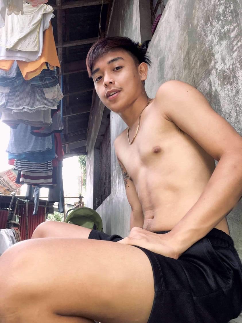 Onlymarkjustine's tweet photo. Heart &amp; Retweet may isesend ako sa mga wala pa 💦🤤

Avail my TG channel | Dm 💌 https://t.co/yPgkPDpgSE