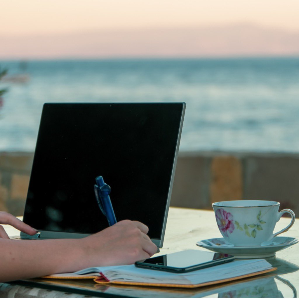 The Global Small Business Blog: The Permanence of Remote Work: globalsmallbusinessblog.com/2022/04/the-pe… #globalsmallbusiness #globalsmallbusinessblog #remotework #hybridwork #consumertracker #Deloitte @Deloitte