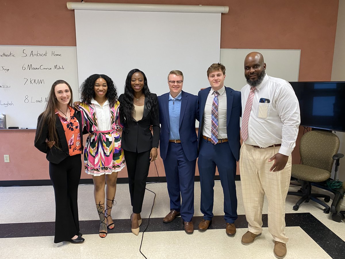 Thank you to all of the wonderful businesses that competed in this year's McNees Accelerator, and congratulations to Alex Louderback '21 of Ambient Home and Jermaine Carroll of Maine Course Mobile LLC for walking away with funding! We can't wait to see what you do in the future!