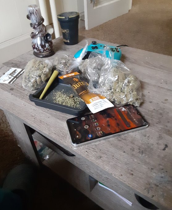 Happy 4/20 😤✌⛽🍃💨 https://t.co/g0zmB0QOvS<a href="/tag/newprofilepic"class="tags"><span>#newprofilepic</span></a>
