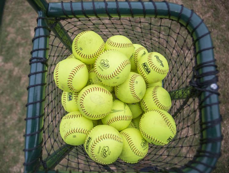 DD_DavidElwell's tweet photo. Prep roundup: Lots of softball, baseball, tennis &amp; soccer. Austin &amp; Brewer softball beat rivals, Decatur Heritage tennis takes 6th at state. https://t.co/s88T7QMLuD @AHIGHSoftball @BHSLadyPatsSB @decaturheritage @PricevilleSB @Hatton_Softball @PHSBulldogs_bsb @WestMorganHS https://t.co/IMWwFjUd1m