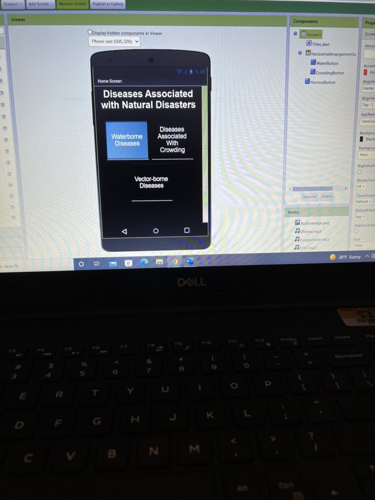 MrBoscan's tweet photo. Working on creating and coding our first app! https://t.co/qCodAiOCc1