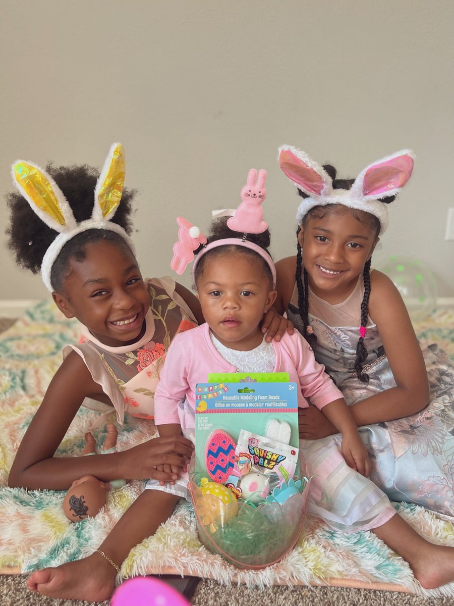 SentfromKali's tweet photo. i always wanted to be the RICH auntie with NO kids . . turns out I’m the aunt with all my sisters kids . . I’m rich in LOVE baby 💕 money could NEVER #resteasysis #adoptionstories #fostercareawareness https://t.co/Y7zIKYluRL