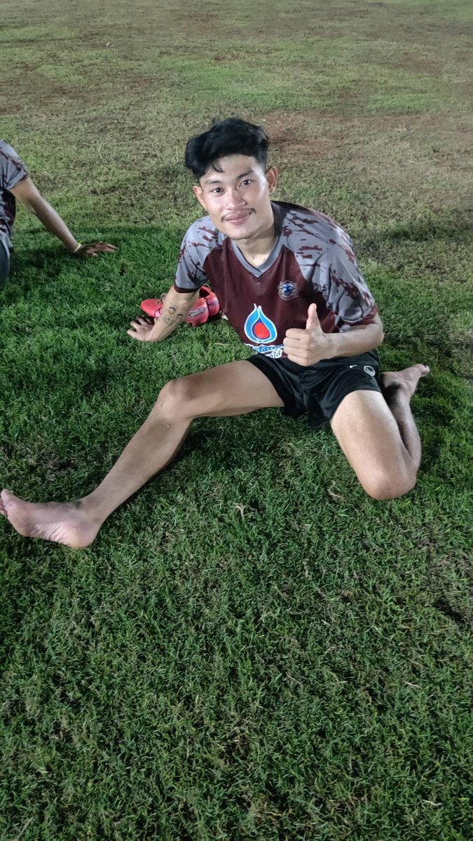 wut_20072539's tweet photo. ไม่เจอกันนาน #นักบอล https://t.co/iuoMxAMPED