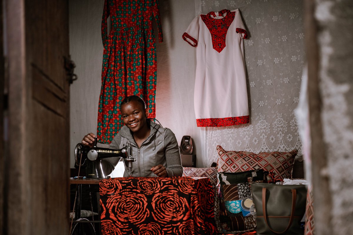 FuturesCoLab's tweet photo. 🇰🇪🔧 We've just shared our first tease ahead of #KenyaRepairReuseWeek - which is one week away!

Visit our LinkedIn to read now, and get signed up to our launch event next Wednesday ⤵️
https://t.co/CaVTmDoV1V https://t.co/VEG1J0Tfxg