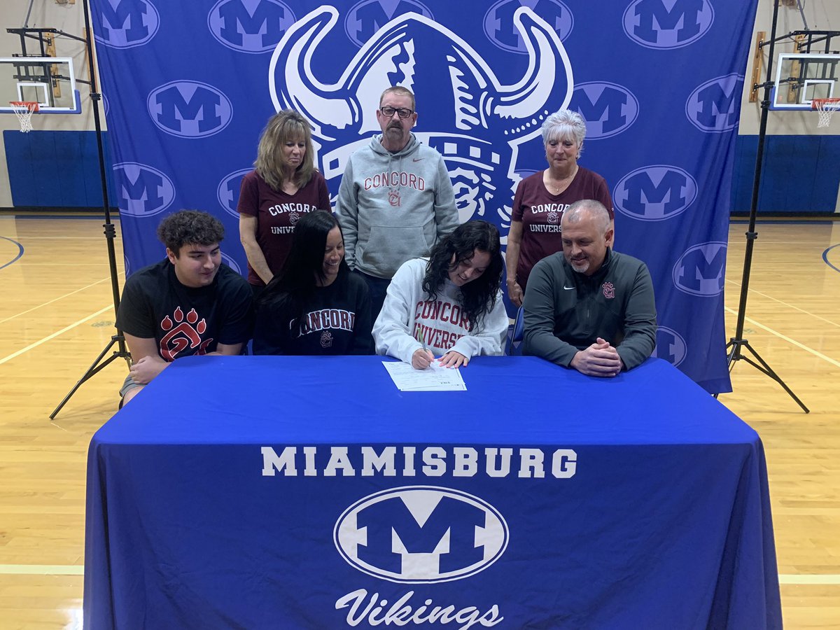 It’s official! Go Mountain Lions🐾