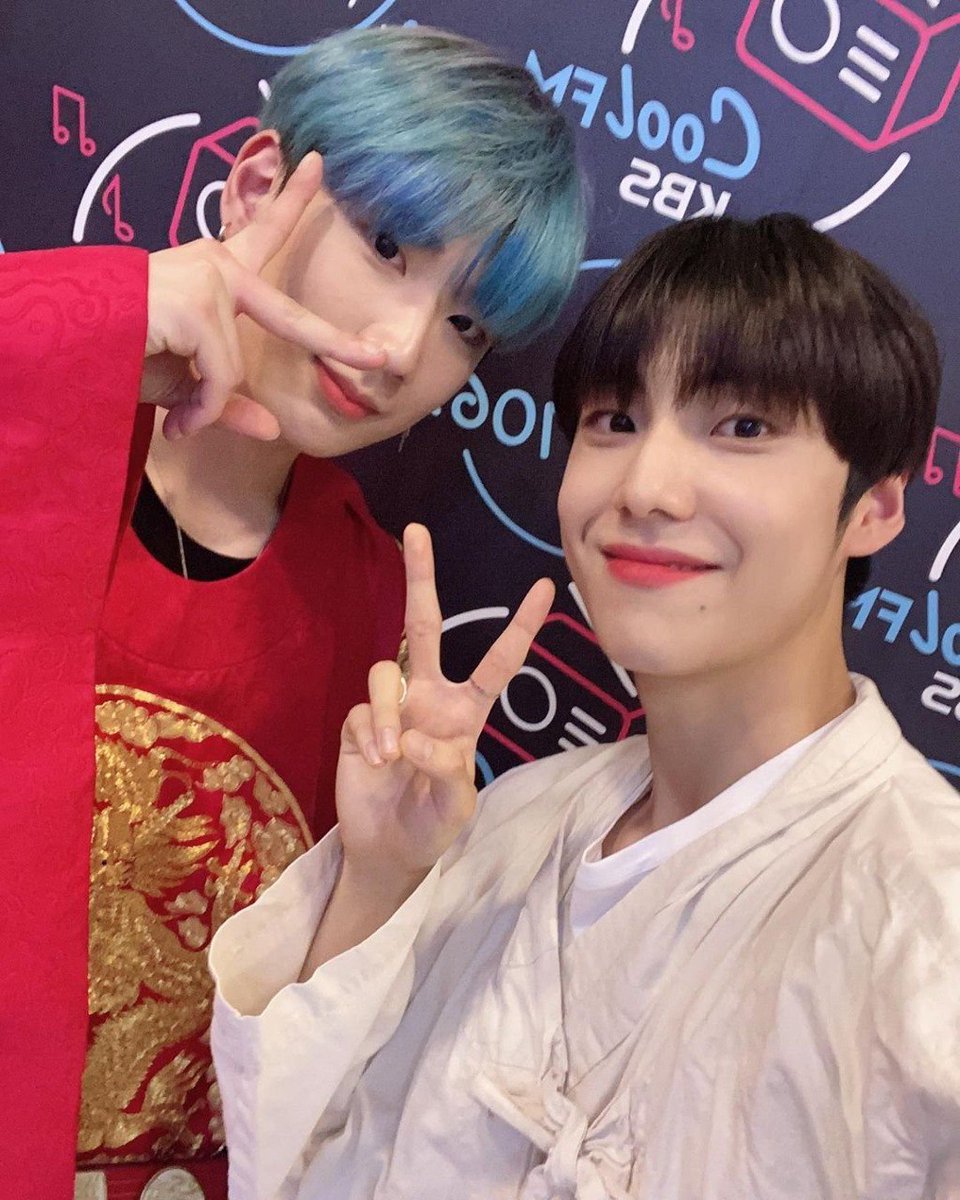 LeeEunsang_Br's tweet photo. #ABDCE • Junghwan (BDC) citou Eunsang em seu PM. 

Ele disse que foi ao showcase de debut do YOUNITE e também que está muito feliz em ver Eunsang finalmente debutando em grupo ❤️

#이은상 #LeeEunSang #BRANDNEWMUSIC @YOUNITE_offcl #EUNSANG #YOUNITE @YOUNITE_twt #YOUNI_BIRTH #1of9 https://t.co/pzjAD0lTp4