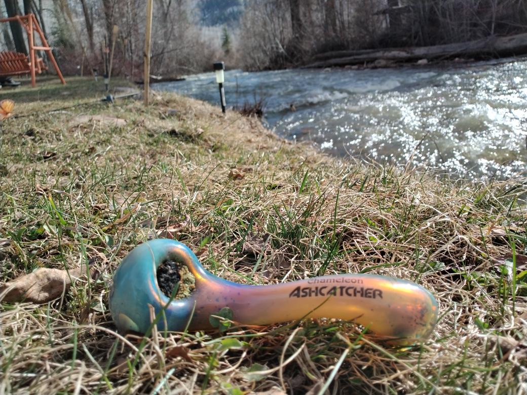 The day is here. 4.20.2022 🥳🥳
We officially open in May but there may be some food and music this afternoon 🤣🤣 it doesn't hurt that the owners birthday is also 4.20 come check out the amazing views #coloradocamping 
#spreadlove #sronerfam #420 #stonercolorado #stonerrvresort