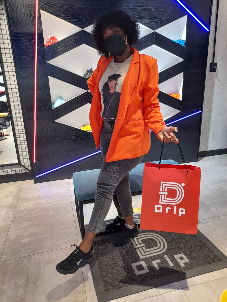 JayUtlwang's tweet photo. At least I managed to buy them cash remember the other time I asked you if they have laybuy @LekauSehoana
#drip
#Rustenburgmall https://t.co/Nuq11Xl06q