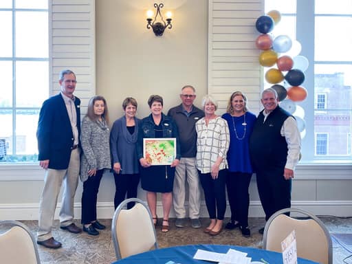 stl_cb's tweet photo. On Volunteer Recognition Day, we would like to recognize CB Premier Agent, Carol Haddox on being named the Franklin County CASA of the year. Thank you Carol for giving back to the community.

No one is more cherished in this world than someone who lightens the burden of another. https://t.co/3nqo3rtQn0