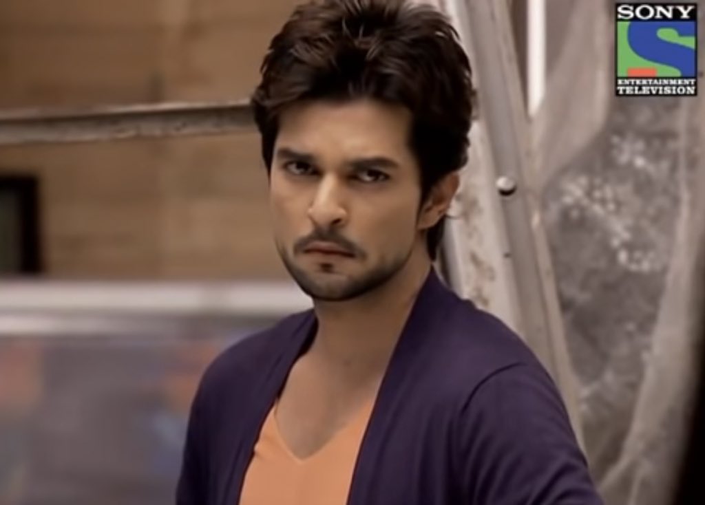 renz1909's tweet photo. Just blessing your TL with this hottie’s pics from #HJNH days💕
#RaqeshBapat #raqarmy https://t.co/D2TlMIe5OV