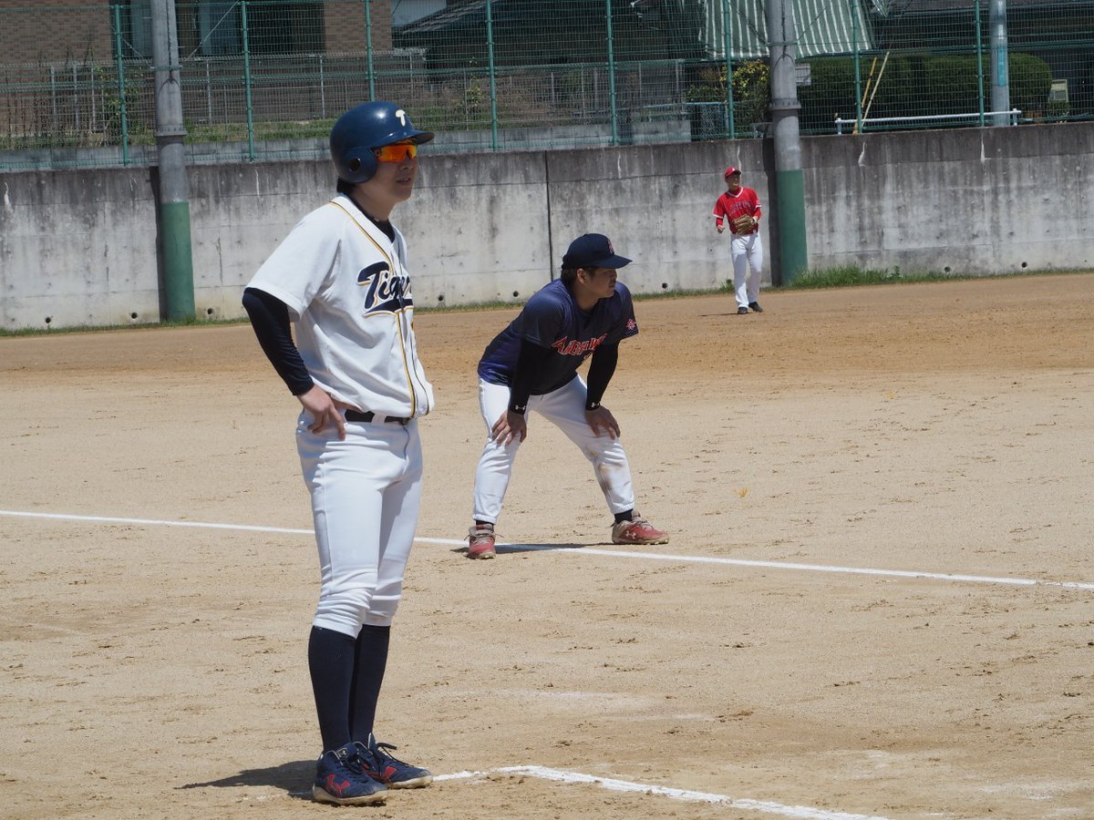 tigers_1988's tweet photo. 4/17(日)近畿秋季生駒郡予選1回戦

斑鳩タイガース 2-0 アストロズ

初戦突破！
次週、準決勝・決勝！

#斑鳩タイガース
#タイムリー無しの勝利
#tigers
#since1988 https://t.co/EWyooAaYbG