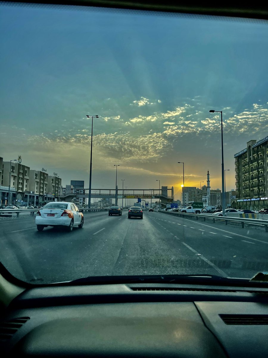 ..

ربي أنت الميسر وأنت المسهل ، سهل أمري وحقق مطلبي وسخر لي ما هو خير لي..💙

..
#مساء_الخير