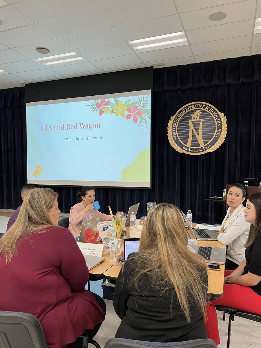 adrianag62's tweet photo. How are you supporting new teachers at your campus? @KBazzani gave our #NISDElemAPs time to talk about that at their tables! Now more than ever we need to make sure we retain our best teachers! @NISDTeachLearn https://t.co/jNy5GA8Le3