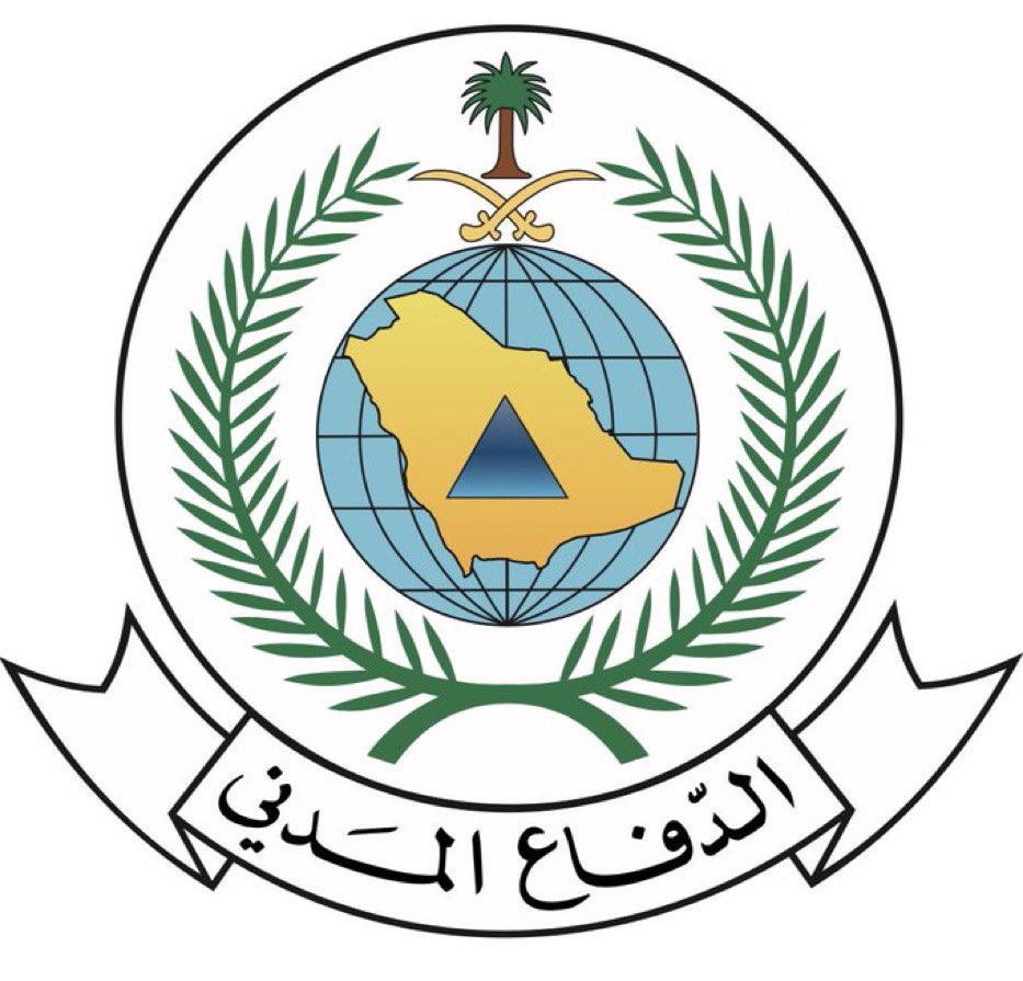 aeen_tabuk's tweet photo. مدني #تبوك ينقذ مواطنًا علق في شق صخري في منطقة جبلية بمركز أبو راكة، وتم تقديم الرعاية الطبية الأولية له. https://t.co/FqtoENRakz