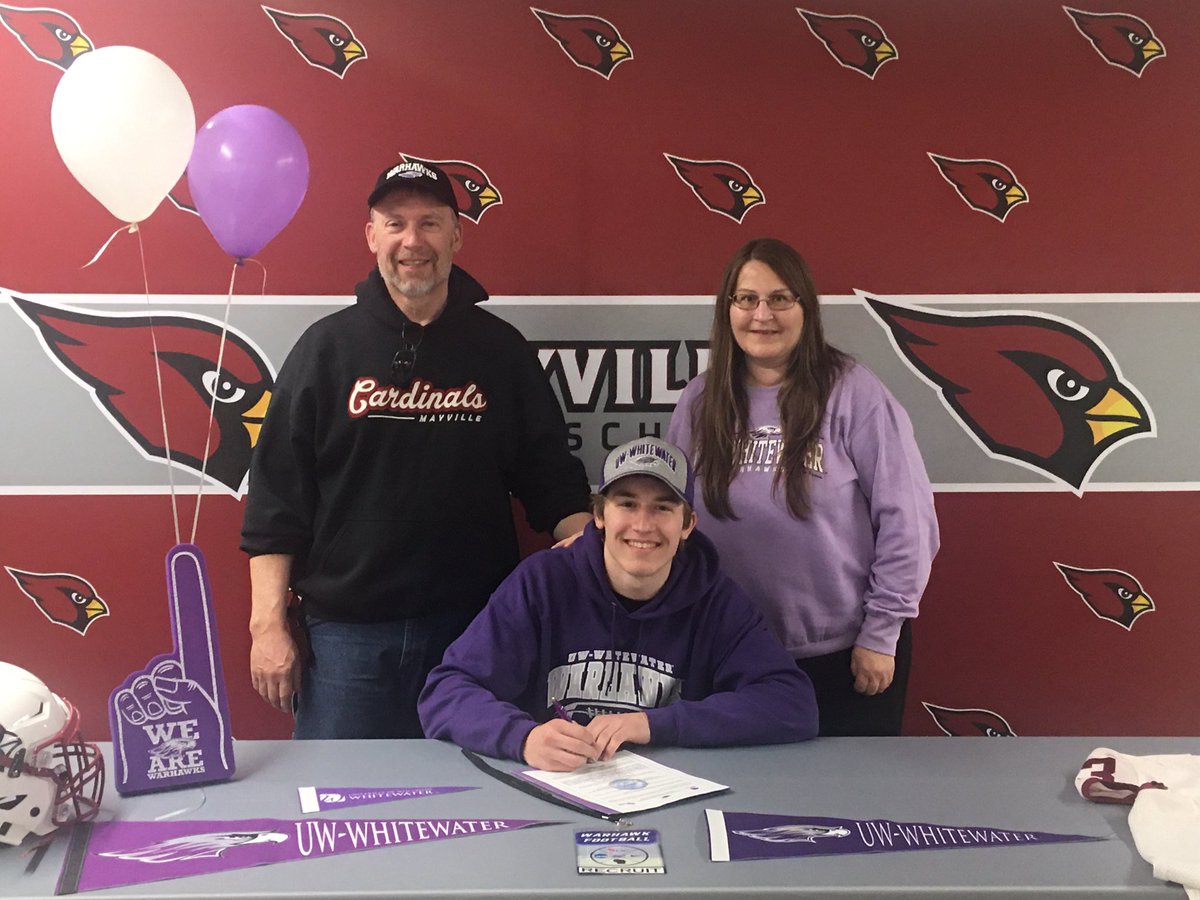 mayvillefbl's tweet photo. Congratulations Braedon.  Heading to Whitewater https://t.co/VK5kIW2D6g