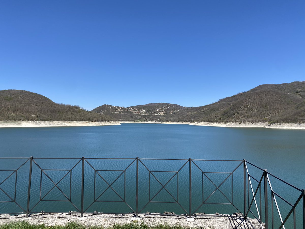silvia_stones's tweet photo. Scorci del Lago del Turano visti da diversi punti di Colle Di Tora (RI) 😍
#borghiitaliani #lazio #visitlazio #LazioIsMe #best_italiansites #italianvillages #lagodelturano #colleditora #castelditora #provinciadirieti
@visit_lazio grazie per il follow, mi fa davvero piacere!😊 https://t.co/NOahIe4z7j