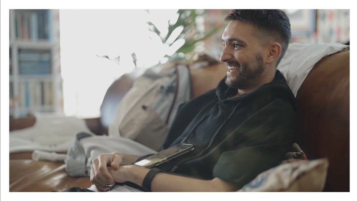 The best smile to ever exist🕊🤍