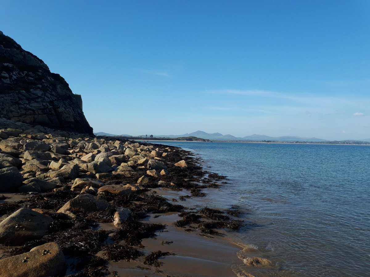 KaterinaPool's tweet image. Blessed to return to roots with sons new home in #Abersoch