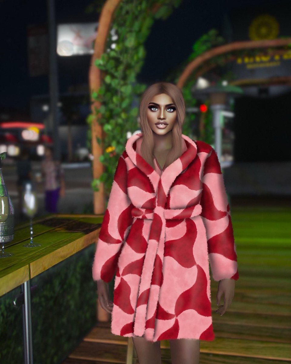 Botella keeping me warm and serving dressing gown chic at Haute for girls night 🤍✨