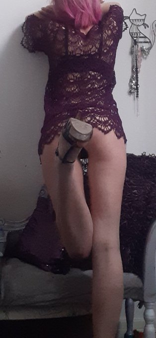 Getting glam Ready to cam  Available alnight  Snap and Wapp I'll do a quick free video call see we are<a href="/tag/mvsales"class="tags"><span>#mvsales</span></a>