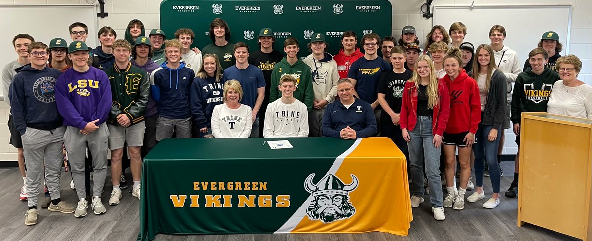 EVGvikings's tweet photo. Congratulations to Evan Lumbrezer as he signs his National Letter of Intent to continue his Academic and Athletic Career at Trine University! #NextLevel https://t.co/yJjhNLOhSg