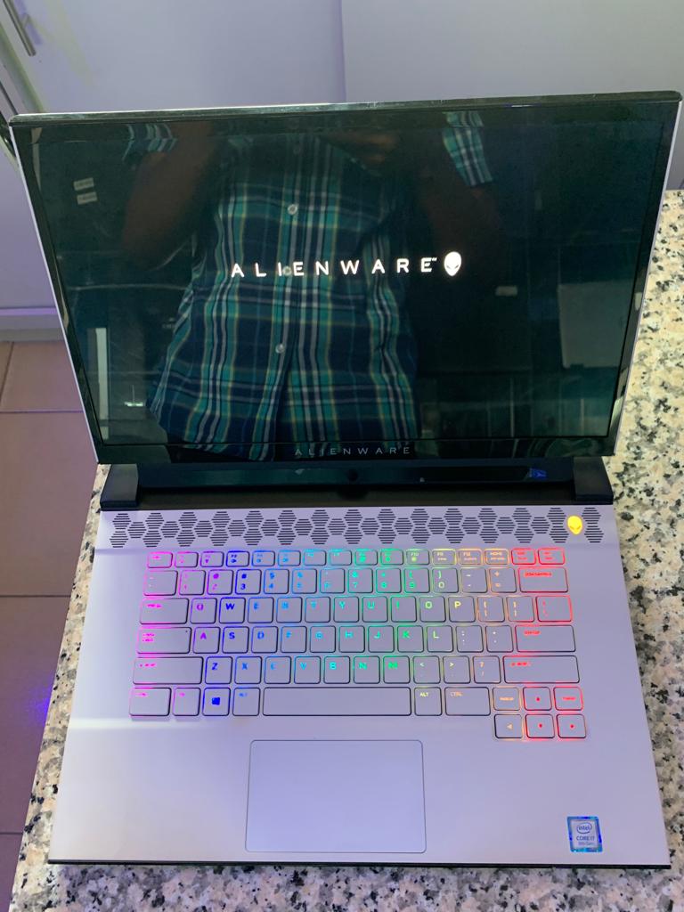 SamsonCLinus's tweet photo. Alienware M15
Intel i7
2 TB SSD
16g Ram
RTX 2080
8g Dedicated
4k Display
DM for price
Kindly retweet if it crosses your TL ππππ
Available in KD and nation wide call/DM 07065699559
#ach #dedicated #GraphicDesign #programming #motiondesign #mac #sam_tech https://t.co/dPPzeNNv6m