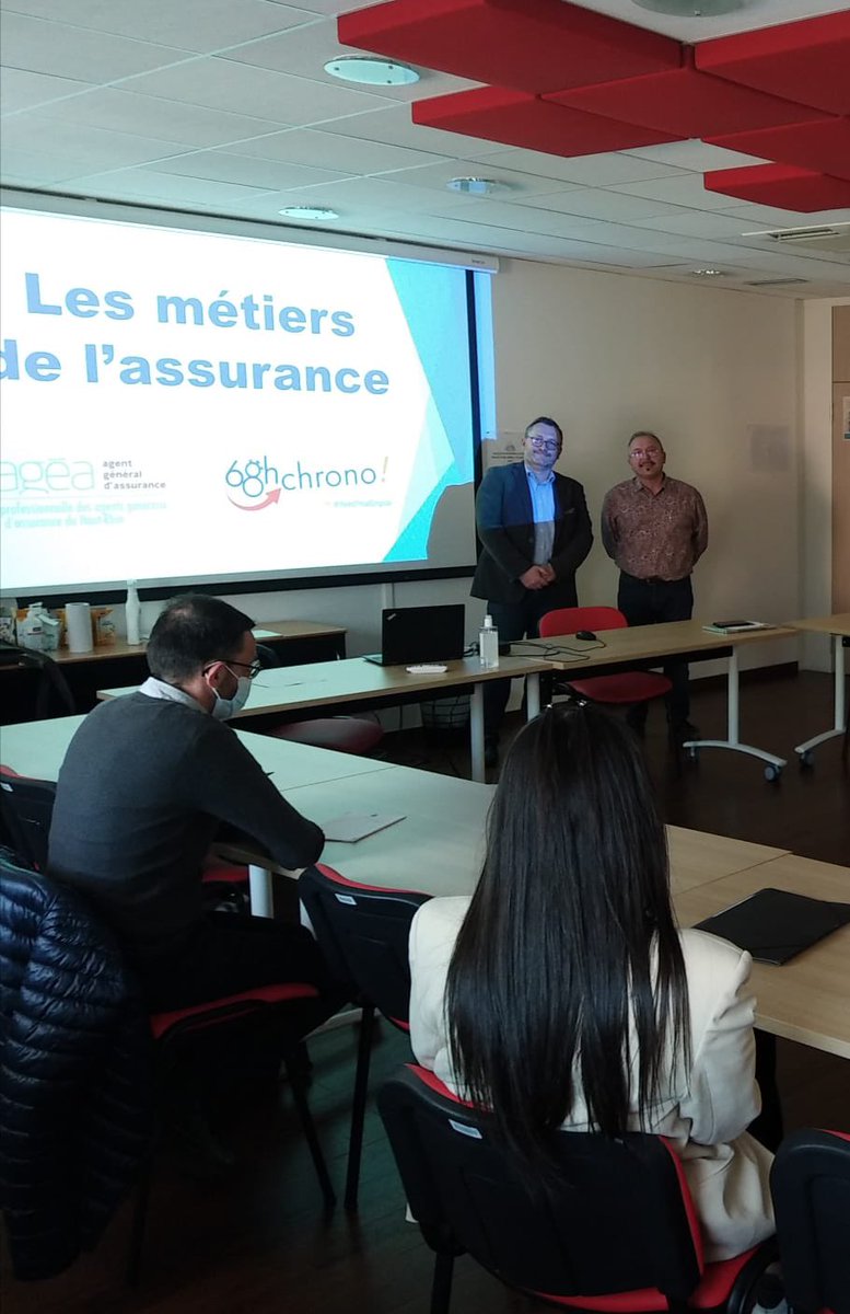 🔈68h Chrono du secteur Banque et Assurance au sein de l’agence @poleemploi_GE de Saint Louis! #TousMobilisés                       Découverte des métiers de l’assurance, avec la présence de Mr Fulleringer d’<a href="/ageaFrance/">agéa</a> #Emploi