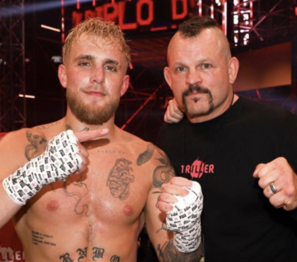 mmadailymemes's tweet photo. Just in: Jake Paul to face Chuck Liddell in a boxing match on July 16th…Per Chael Sonnen https://t.co/FZ7jzA9plw