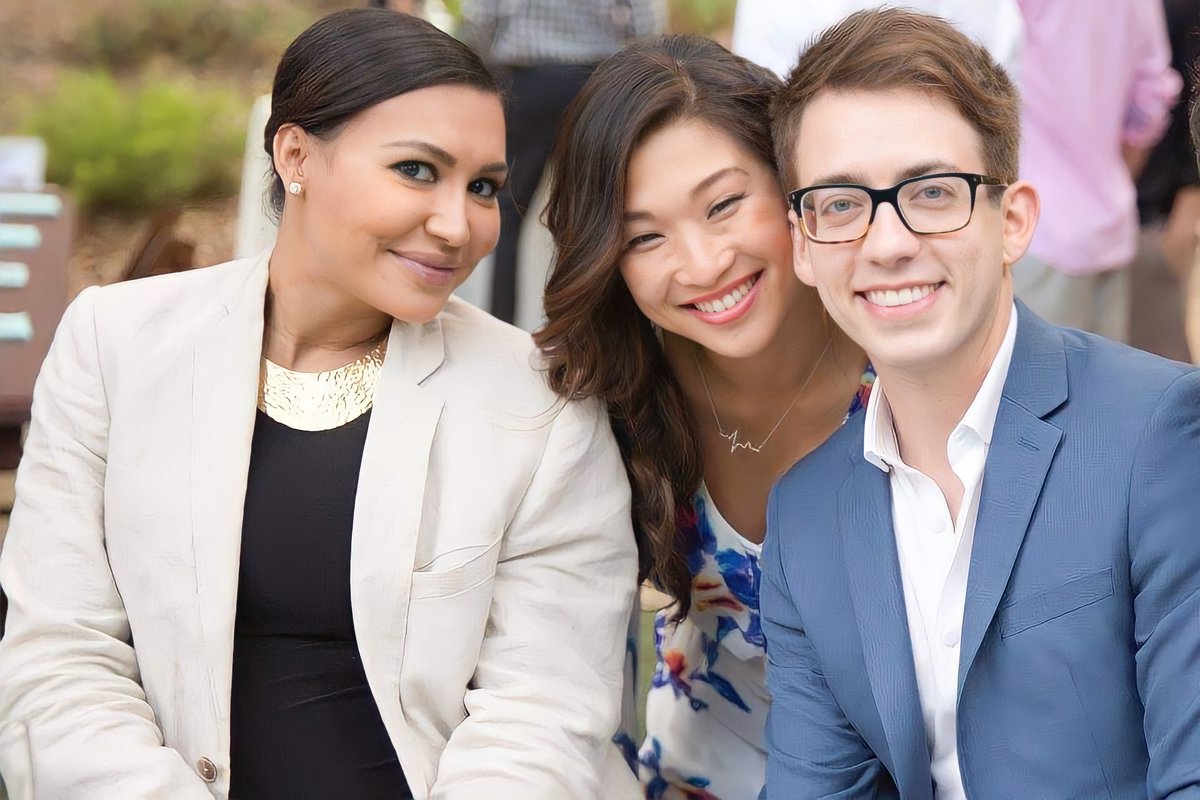 lovesnayarivera's tweet photo. missing them 3 together❤🤍💙

@druidDUDE @JennaUshkowitz https://t.co/K2Fysc1cqX