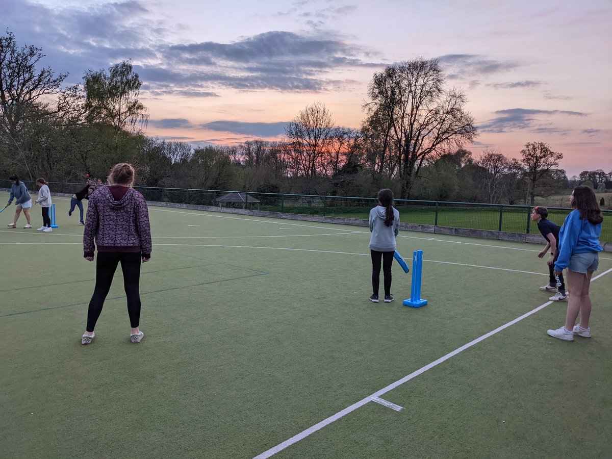 We're back! Fantastic to enjoy time outside after supper - the summer term really is golden time for boarders. #iloveboarding #prepschool #mixedcricket