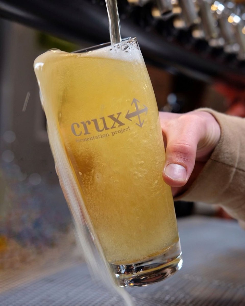 Next time you’re catching some live music at Revolution Hall or Mississippi Studios, grab a pint of +1 Lager, a new collaboration from Crux Fermentation Project. Link: brewpublic.com/beer-music/cru… #MississippiStudios #RevolutionHall #CruxFermentationProject #BendBeer #ElCrucero