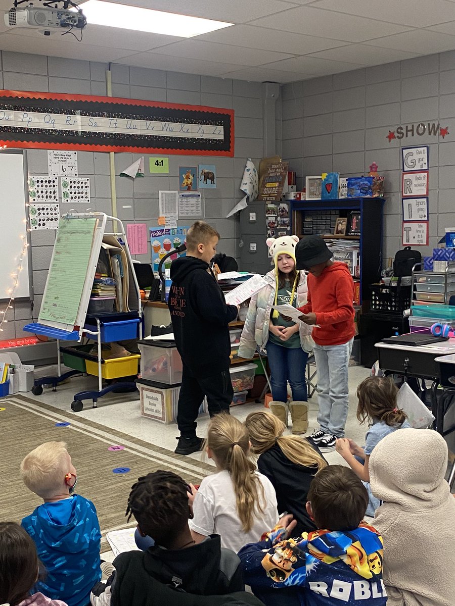 I was lucky enough to attend the Glendale 2nd grade Readers Theater this morning and these actors did not disappoint! #isdstrong