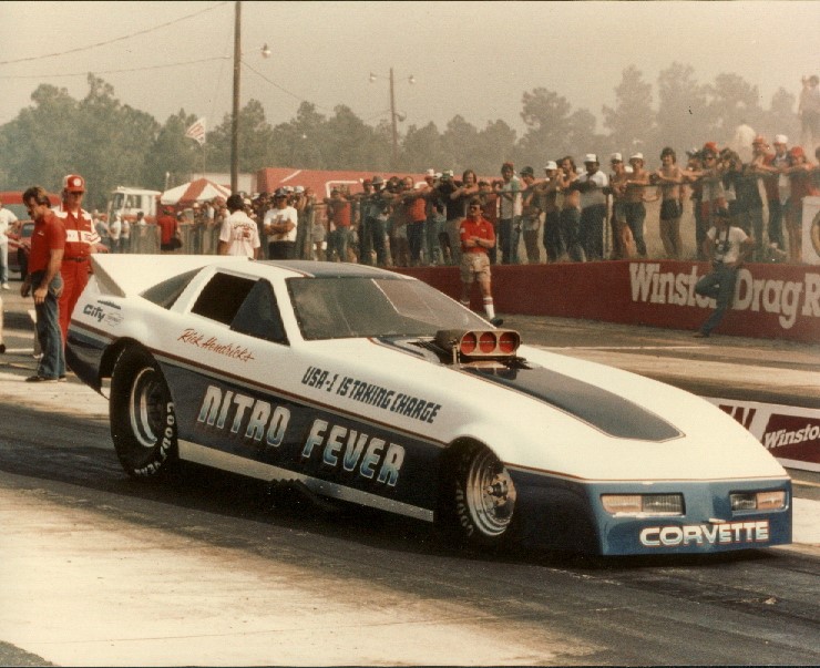 citychevrolet's tweet photo. Who has seen this oldie but goodie? Nitro Fever funny car, built by Mr. Hendrick and Richard Broome, and driven by John Pott. Sponsored by @citychevrolet. https://t.co/xnwk1nkpN7